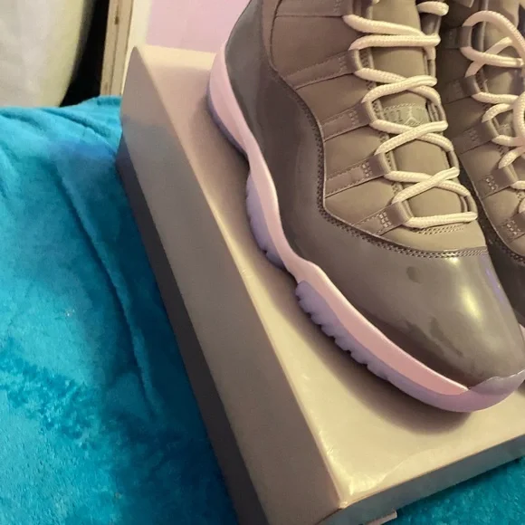 Jordan 11 sz13 $330tgey are brand new never worn before DS - Picture 6 of 8